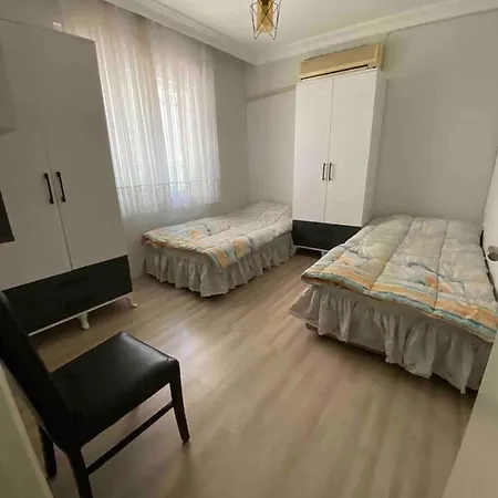 Bahce Kati Kolay Ulasim Lägenhet Antalya